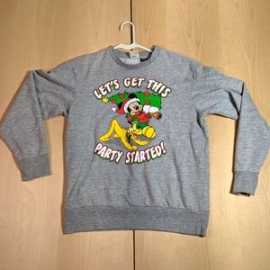 Disney Gray Sweatshirt Small Christmas Mickey Mouse Pluto Party Started